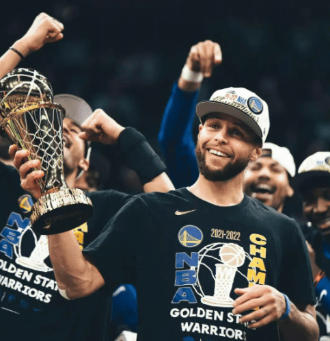 一手好牌打稀烂,nba4亿豪门面临解体_库里_勇士队_季后赛