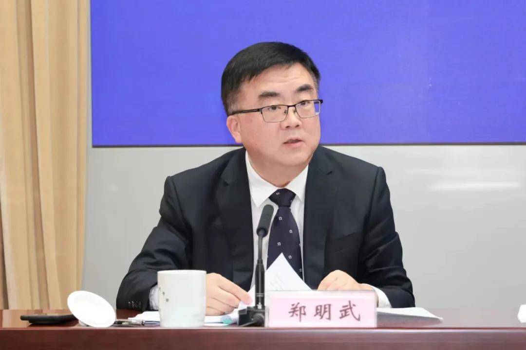 发布人:安庆市政府副市长 唐厚明(许梦宇 摄)发布人:池州市政府副市长