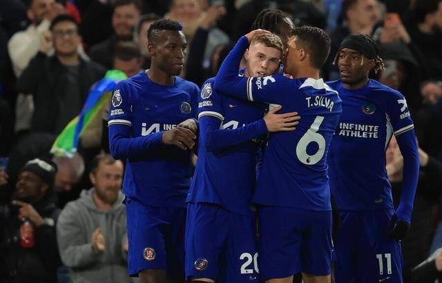 切尔西大胜埃弗顿,帕尔默独揽4球!波切蒂诺警告队员