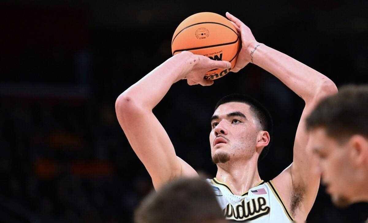 原创周志豪狂砍4016数据虽胜却前景堪忧