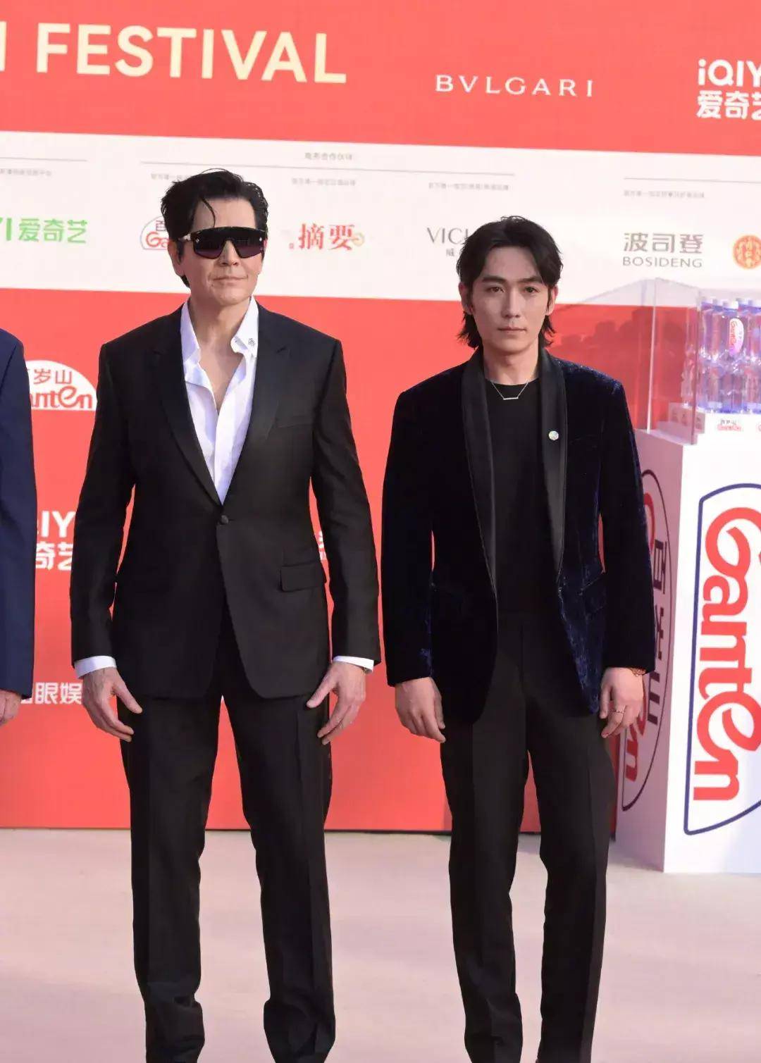 胡歌和游本昌的组合让很多观众梦回了《繁花》.