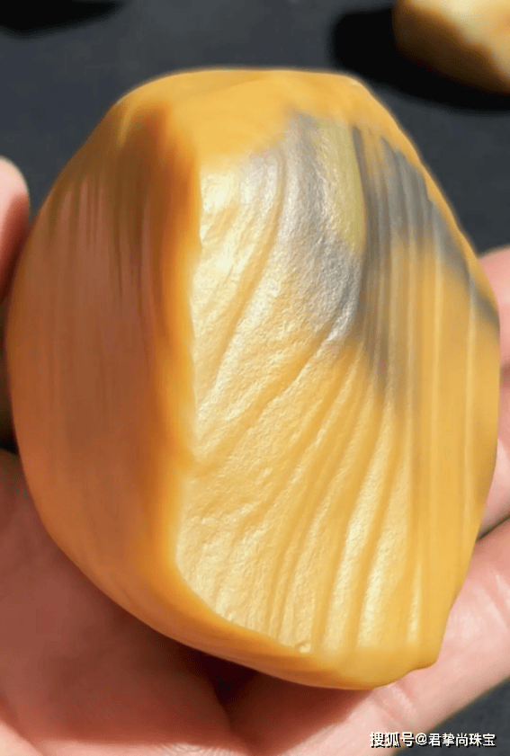 大漠黄金,错过了沙漠漆,你会后悔一辈子!_和田玉_石头_价值