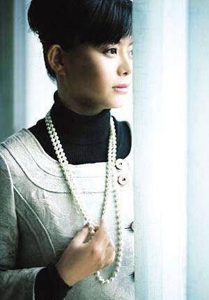 文坛新手有龙凤李家有女初长成80后女作家荣登中国作家富豪榜