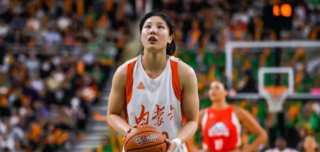 原创随着内蒙古11四川wcba的冠军争夺战出现了新的局面如哥pkcambage