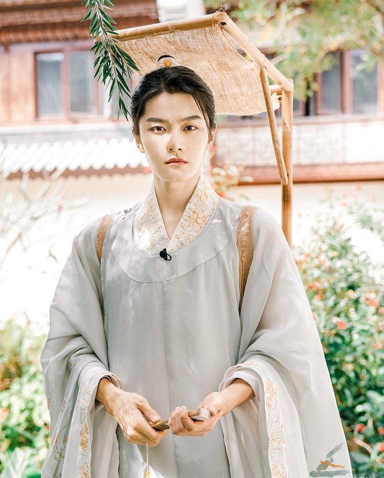 原创创4学员古风造型大卫扮相像坑鬼刘宇古装好绝