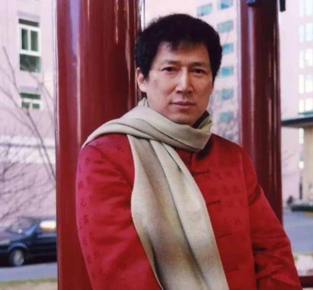 穷小子李春平曾劳改3年却娶大38岁卓别林前妻继承巨额遗产