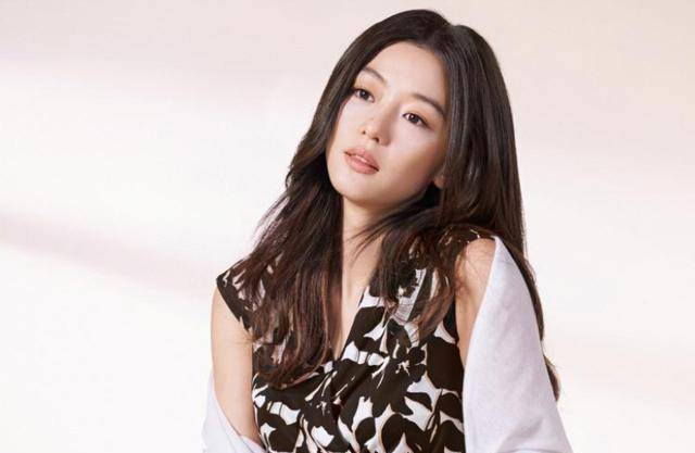 原创韩版三十而已未播先火孙艺珍出演女主拟邀阵容不输原版