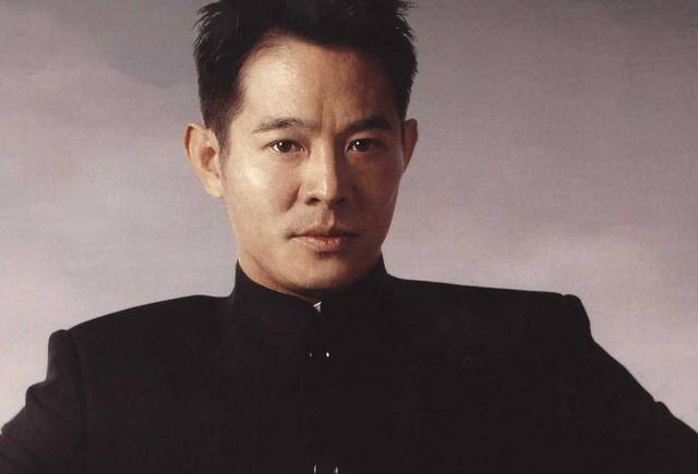 世上仅存的两串九眼天珠有钱难买一颗李连杰戴今价值多少