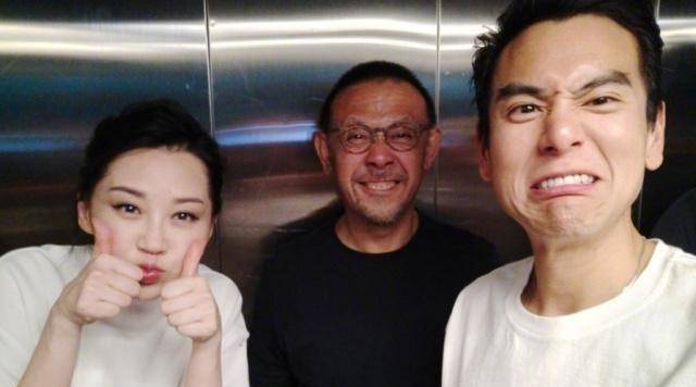 胡歌现场评费曼p图,自己童心未泯,诠释有颜就是任性_彭于晏_自拍_变化