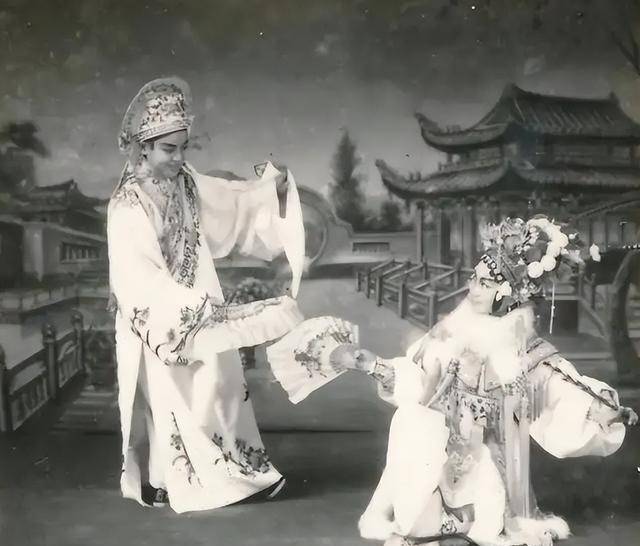 京剧名家李维康和耿其昌结婚47年坚持aa制一个鸡蛋也不会多吃