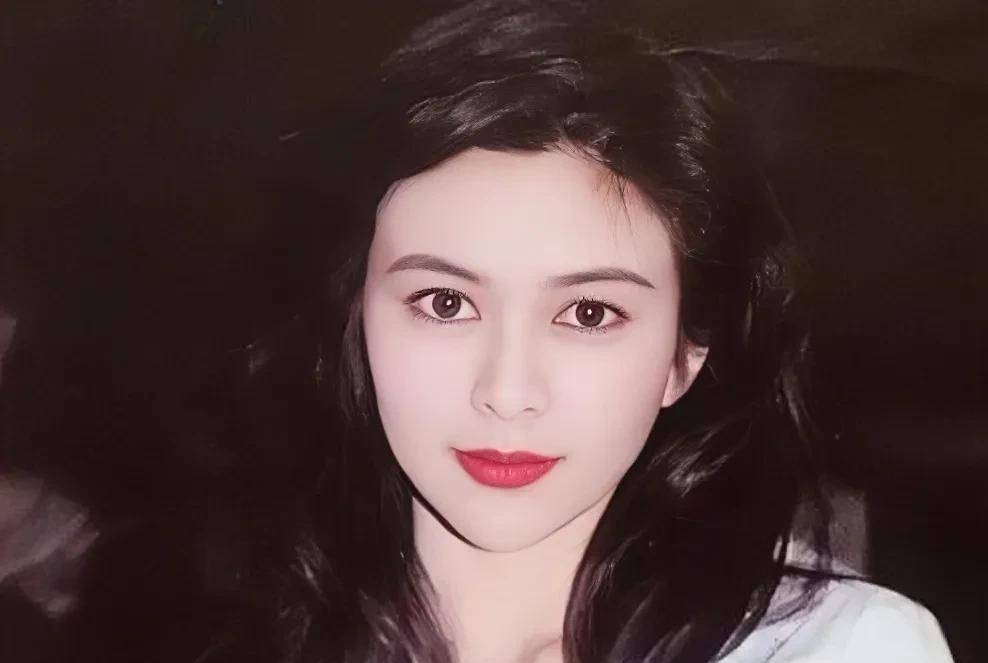 关之琳:20岁嫁大16岁富豪王国旌,历经六段感情,60岁依然单身_马清伟