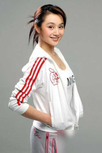 近年来,曹颖在央视的露面明显减少,让不少观众对她的近况忧心忡忡.