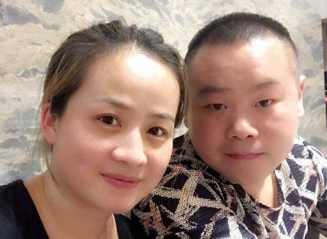 花边绯闻女儿一事水落石出,岳云鹏晒"美颜"夸妻子,心情大好!