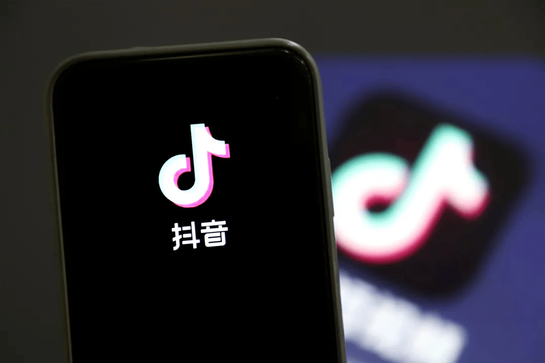 抖音本地生活赚到1000亿元之后:一线员工被变相降薪,直面美团大手笔