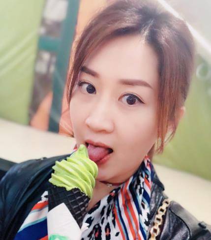 《外来媳妇本地郎》华女扮演者黄晓华,被忽视多年的时尚时尚女神