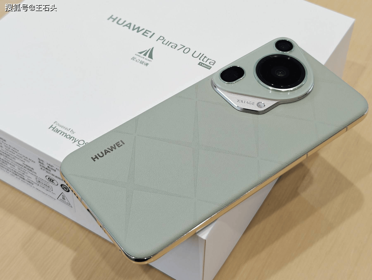 从p9开启双摄时代,到p20系列成为夜景神器,再到p30 pro再次颠覆了人