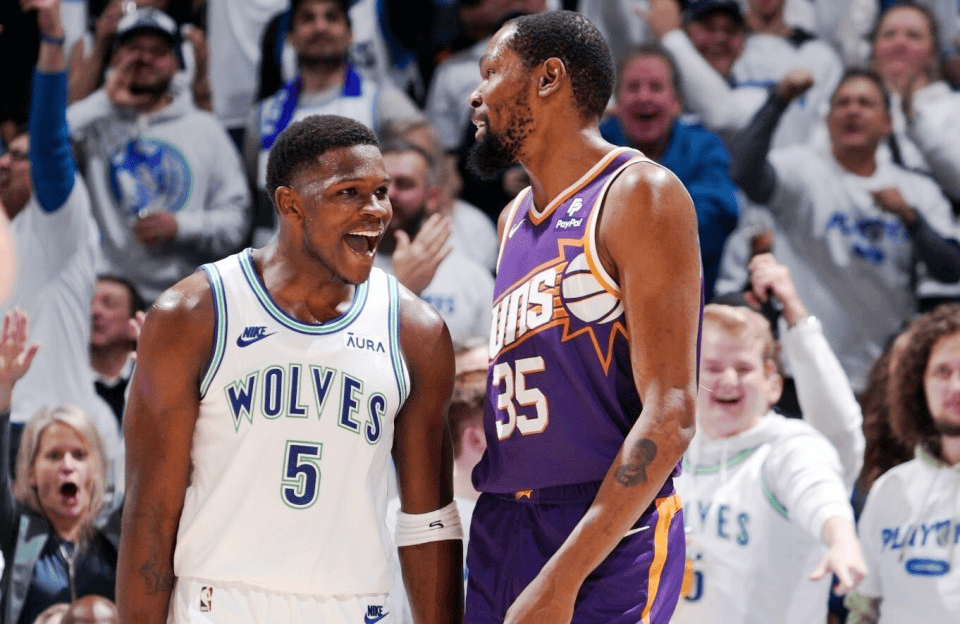 败因4:杜兰特孤掌难鸣杜兰特本场比赛得到31分7篮板,投篮17中11,三分2