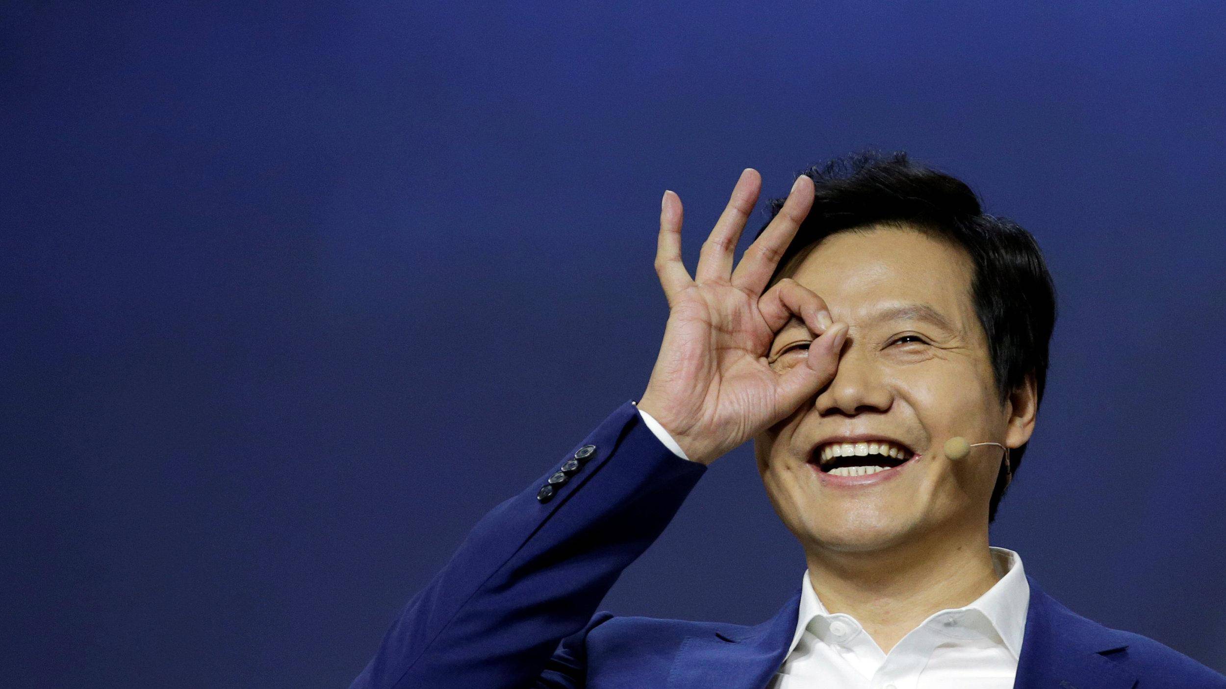 华为,特斯拉前后夹击小米su7,雷军该如何应对?