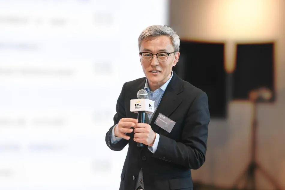 上海国际问题研究院陈东晓与企业代表交流互动安永[1]网络安全与隐私