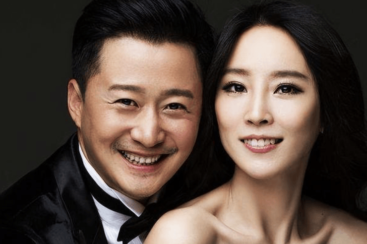 笑嗨了!事实证明,"被劝离婚"的吴京和谢楠,揭露了明星夫妻的残酷真相