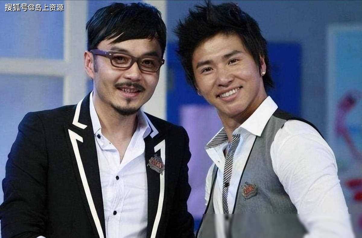当时,《天天向上》面临困境,小五即将入伍,田源的私事也饱受关注.