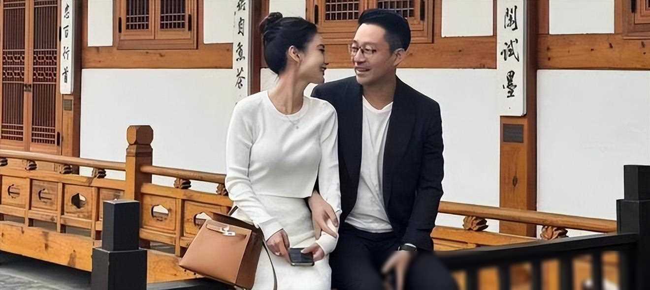 汪小菲躺枪,具俊晔回应婚戒事件,网友:大s具豪情结之谜