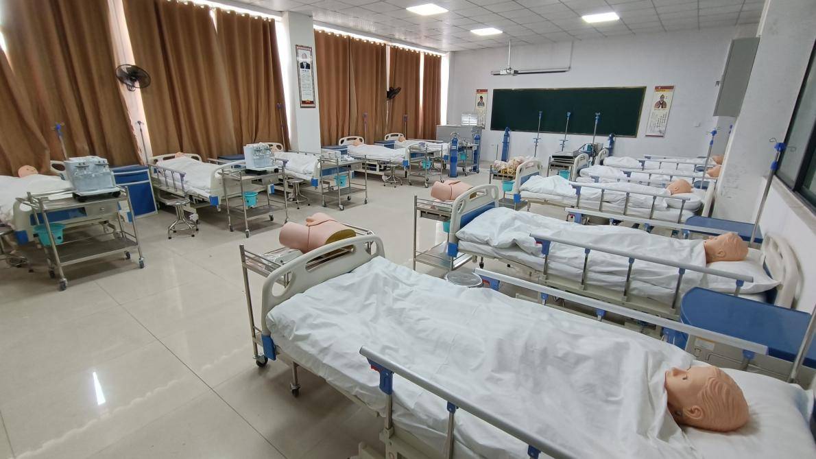 护理实训室简介