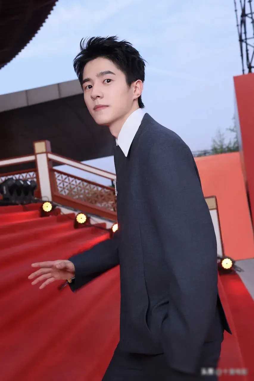 北影这一天:周也风采夺目,高圆圆魅力四溢,林志玲美貌引关注