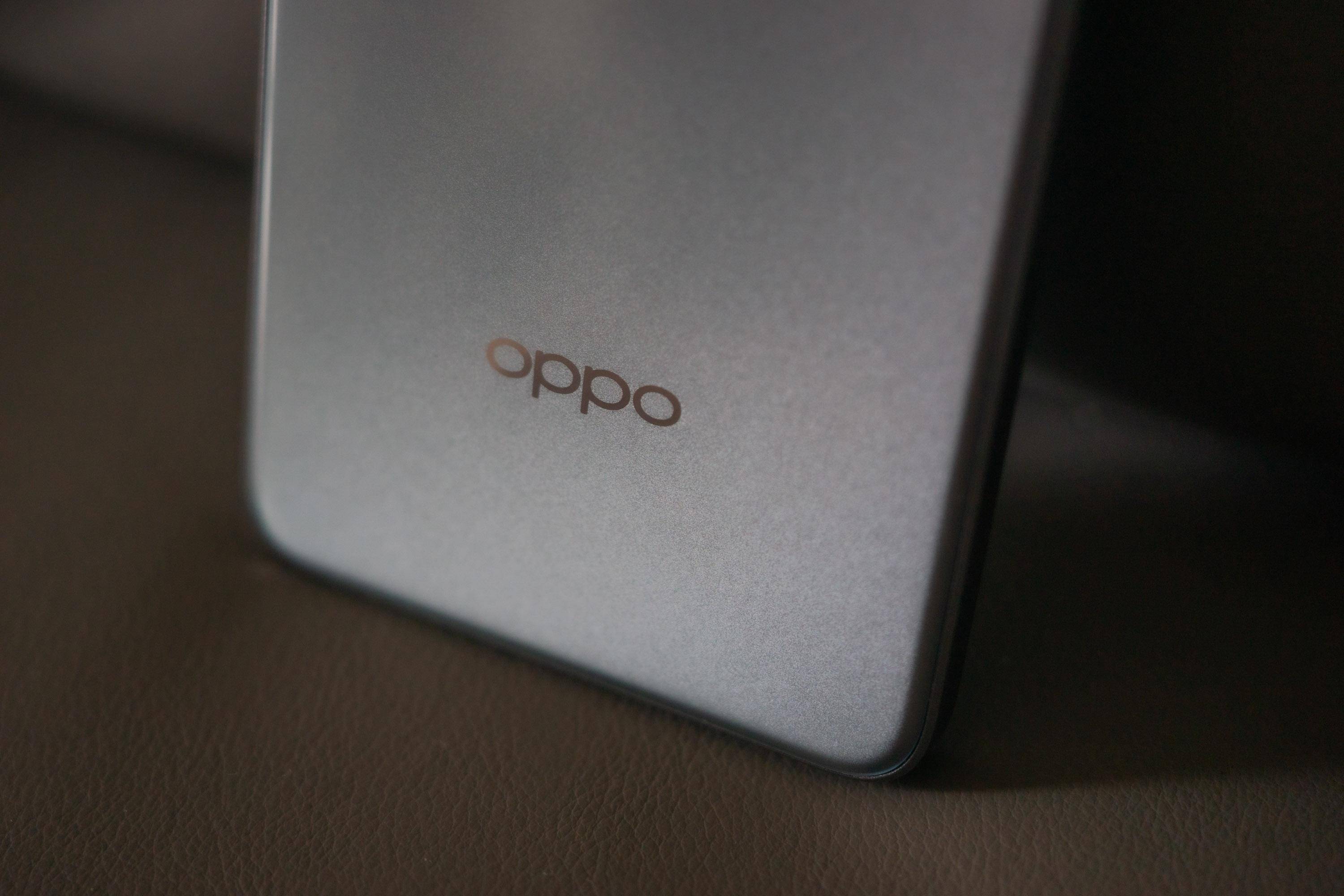 oppo k12图赏:轻薄抗摔的百瓦闪充长续航手机