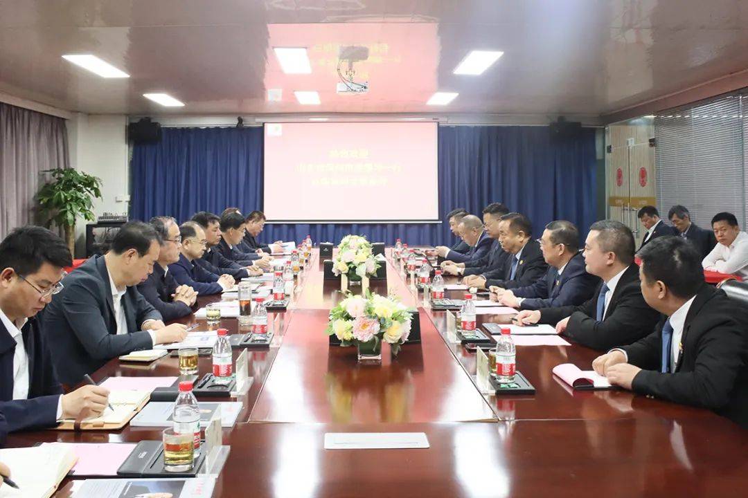 山东滨州市委书记宋永祥到人民电器集团上海公司考察指导