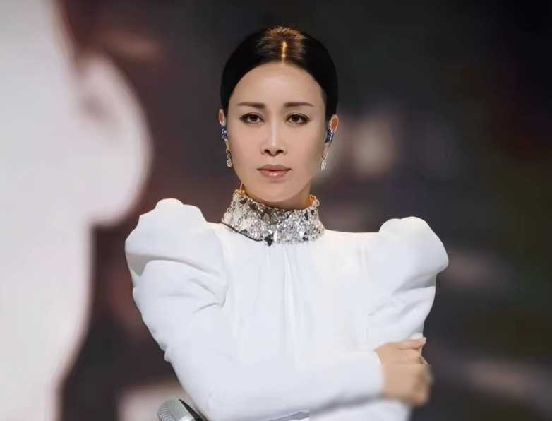 高调回归,歌坛大姐大那英再掀风潮!