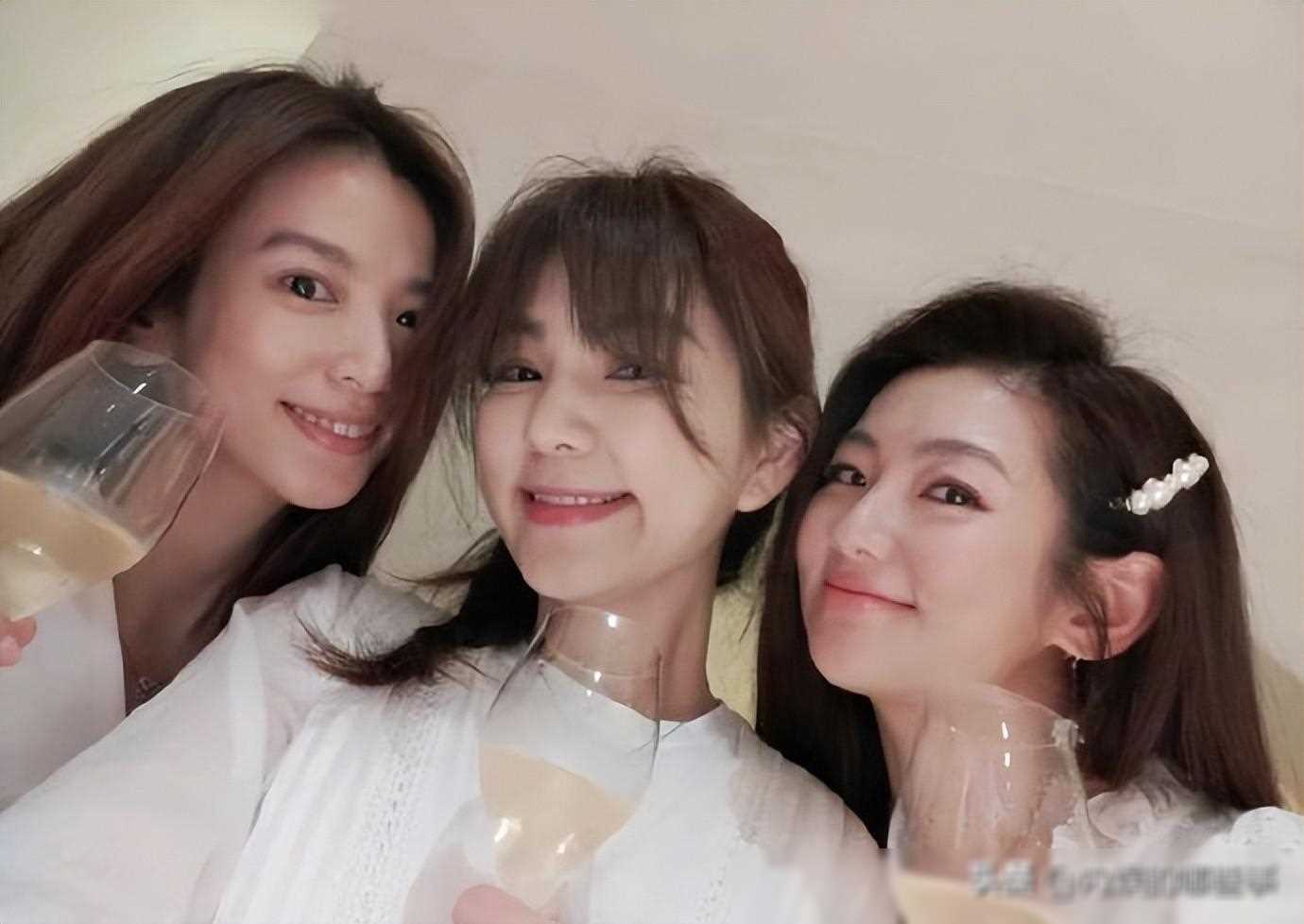 田馥甄岁素颜乱发视频曝光,林俊杰追求十年之谜揭晓_hebe_和田馥_感情