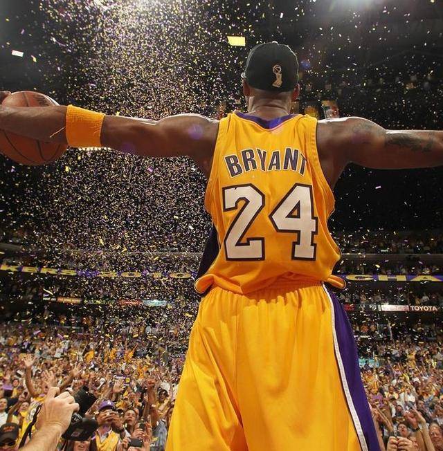 科比60分告别赛创纪录,奥尼尔退役为何零得分?