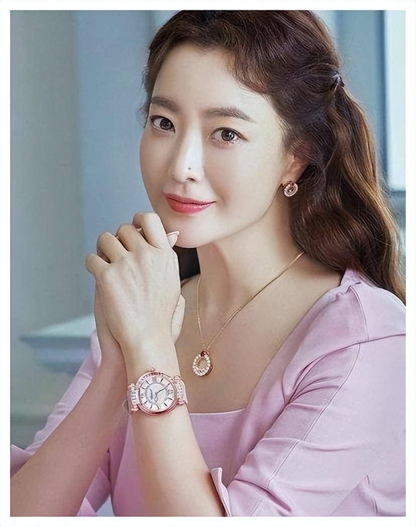 生活_朴妍雅_豪门