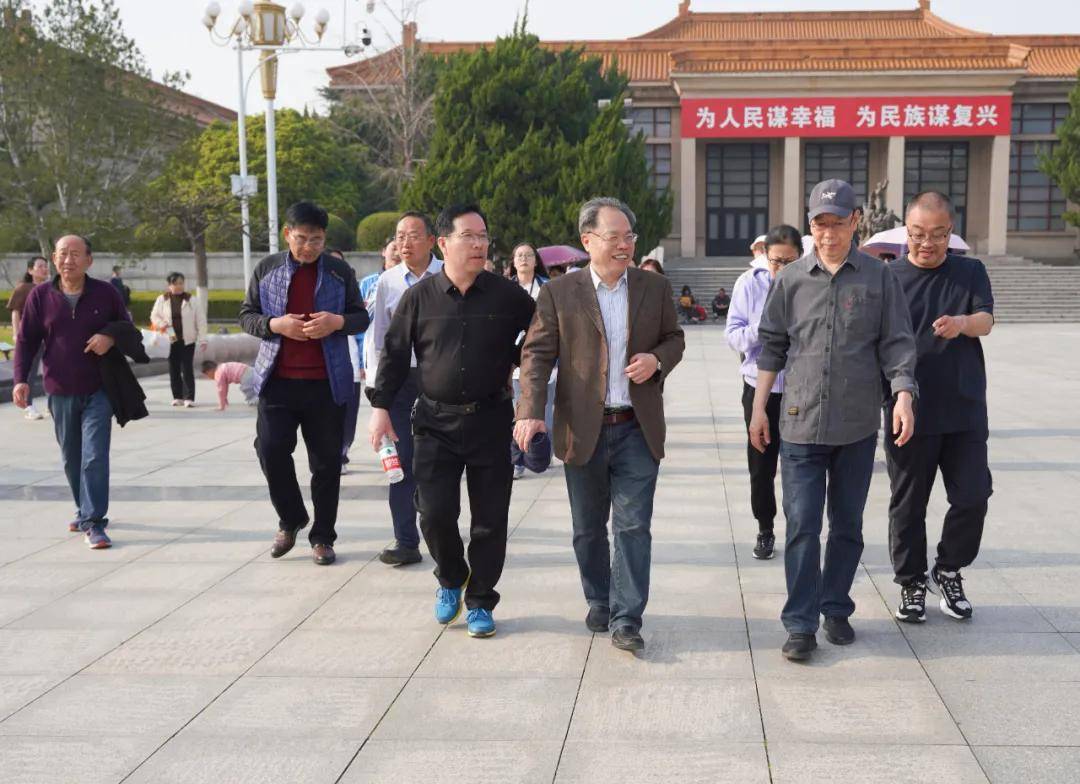 【2024云帆·彭城之春诗词名家笔会】归樵 卷