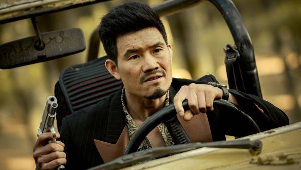 《火线狙击》上映,露肉露腿,嘎子哥缉毒片,活生生搞成