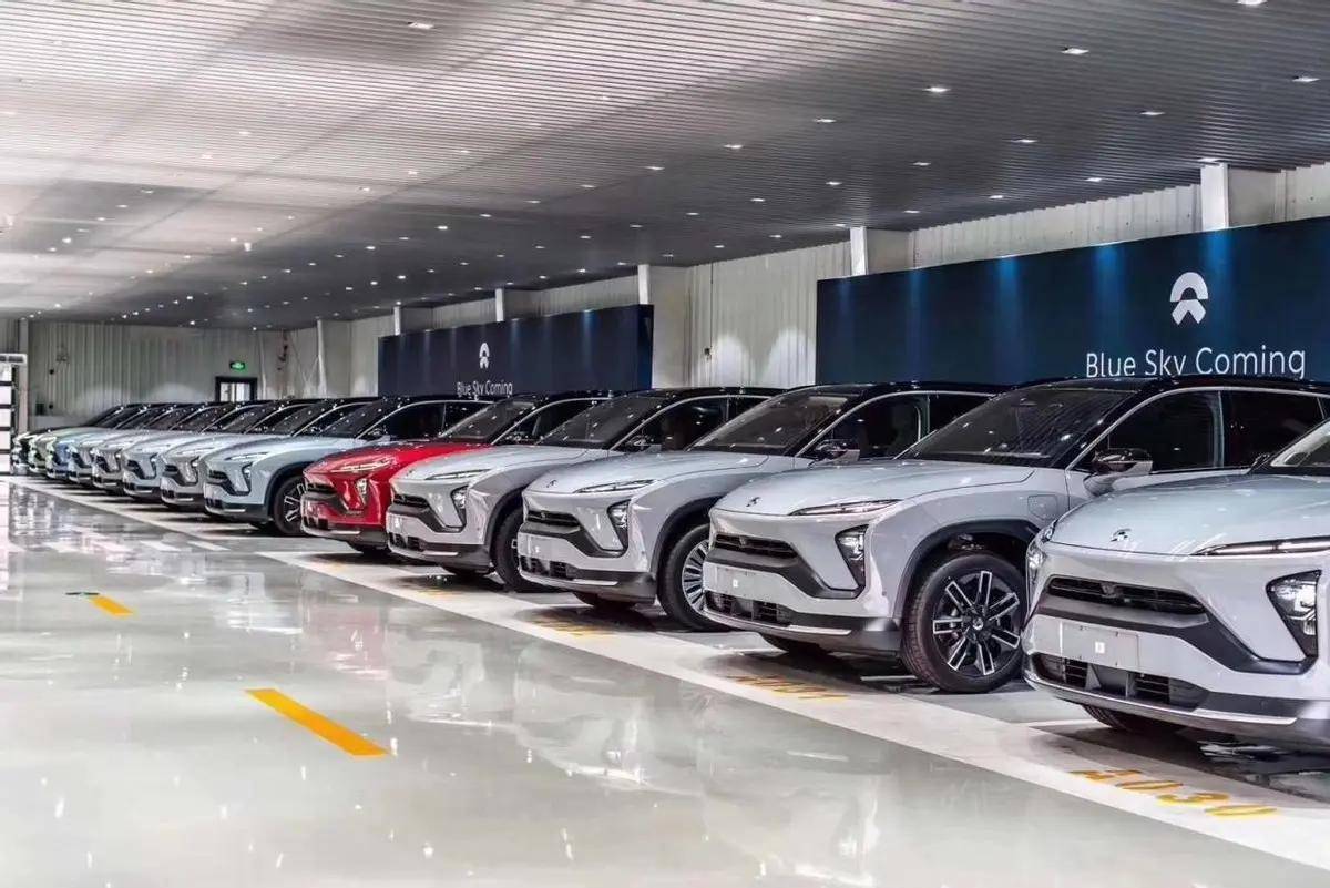 车坛快报|新车价格战导致二手保值率降低,捷尼赛思在美召回超三万辆