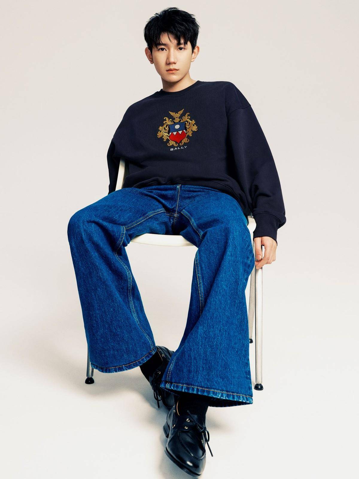 BALLY 携手全球品牌代言人王源演绎广告大片“心动候场”-王源代言过百事可乐吗