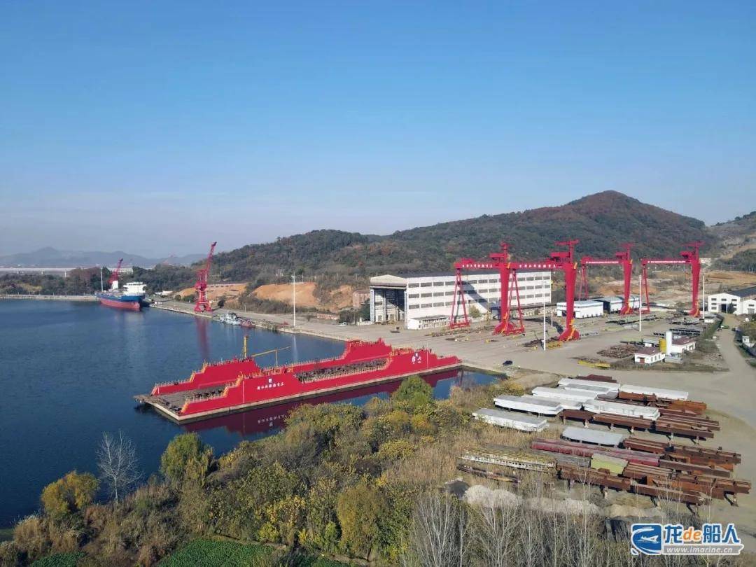 船东首次下单中国船厂!这家"新船厂"再签8艘大单!