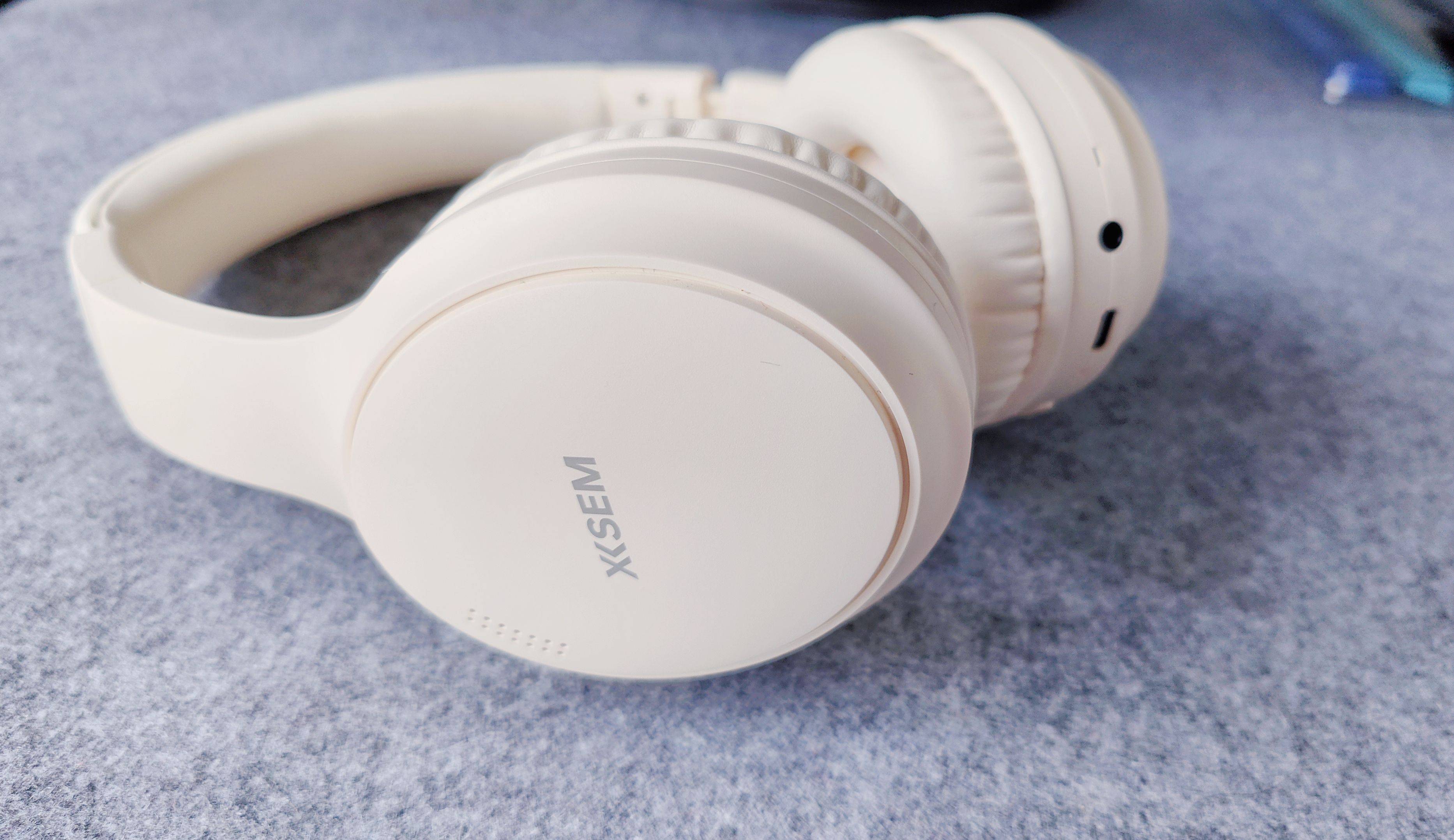 百元级头戴耳机推荐-西圣H1头戴式主动降噪蓝牙耳机