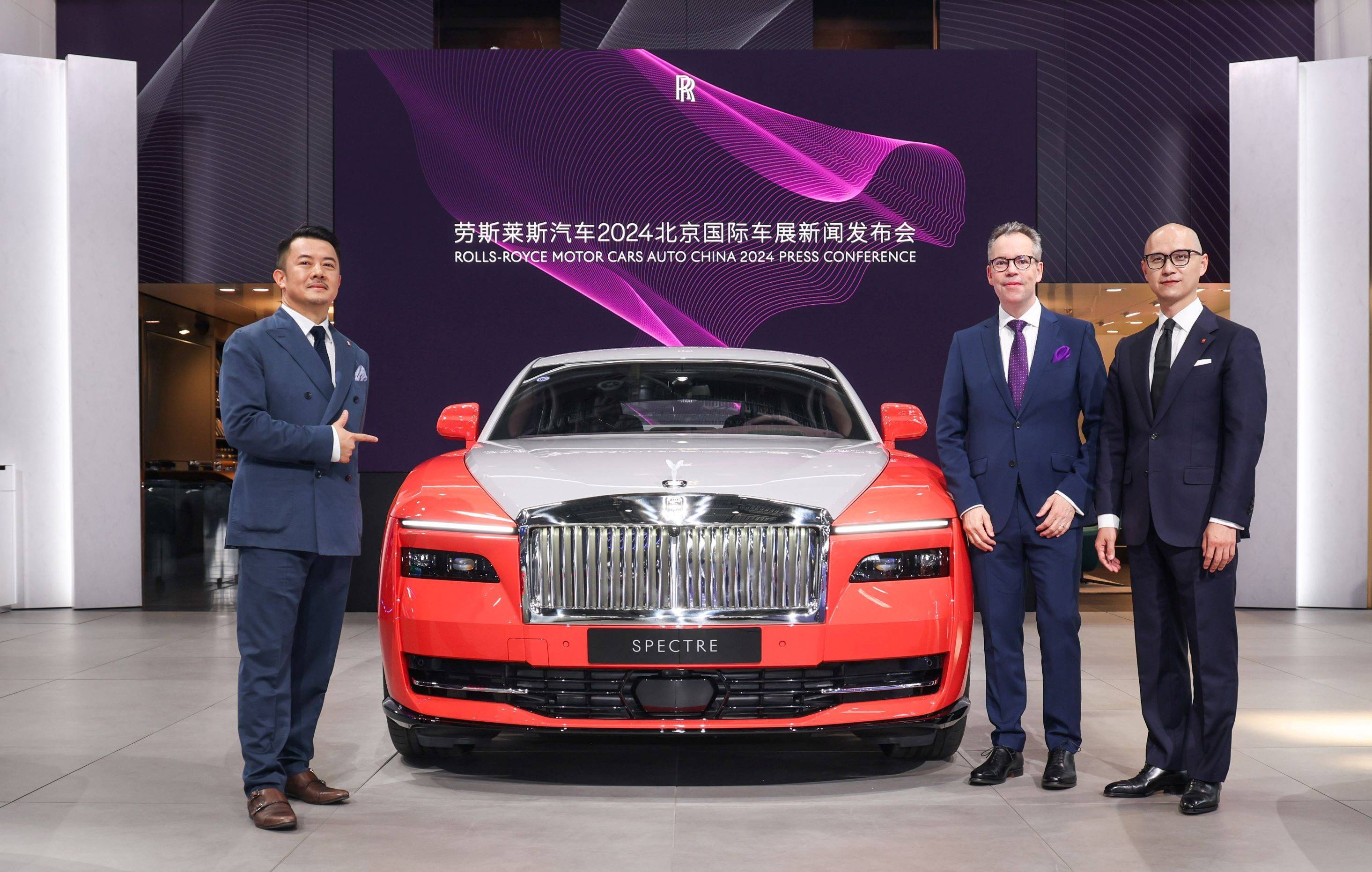 上海专属定制中心首批作品 劳斯莱斯"自我表达之道"bespoke高级定制