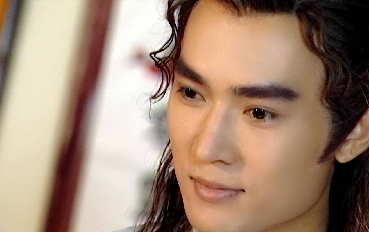乡野村妇刘亦菲,贼眉鼠眼严屹宽,原来睁眼说瞎话才最考验演技