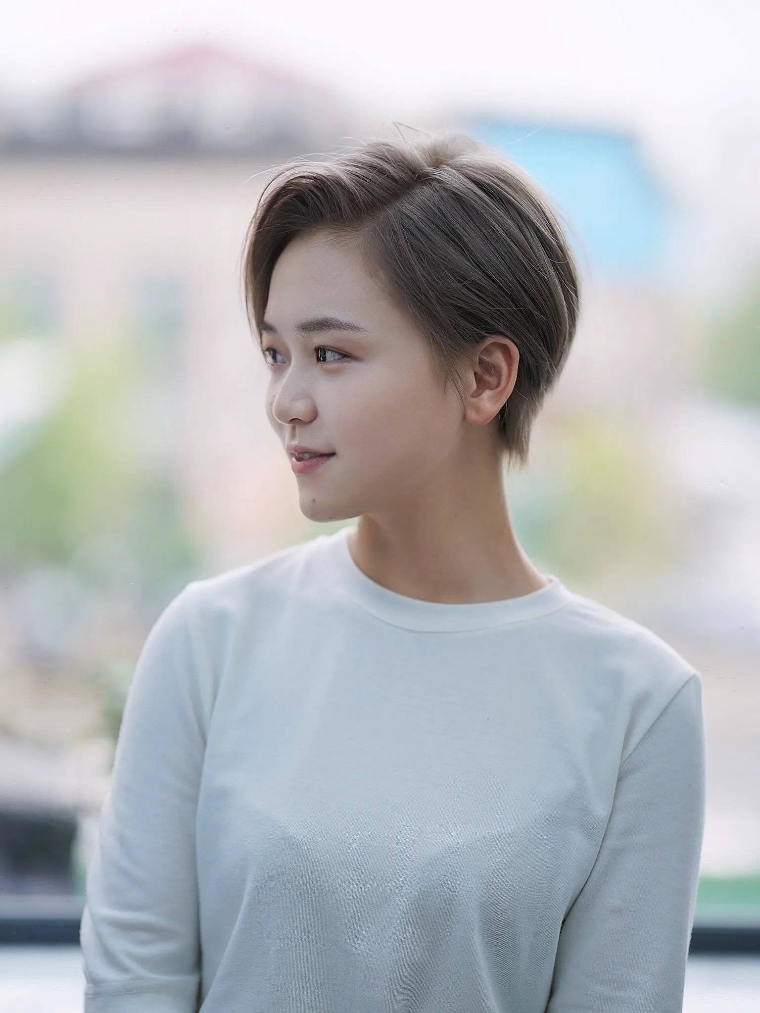 时尚短发与长发大赏:探索多样发型风格,打造独特魅力