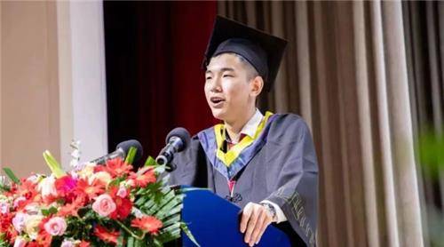 赴美身亡,父亲:我尊重儿子的选择,背后故事引人深思_孩子_张岳比_父母