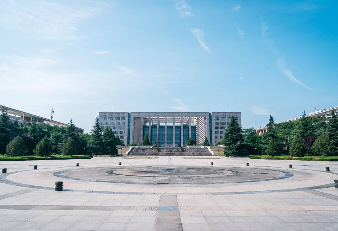 以目前的眼光看,西北大学是一所实力强悍的211,但和曾经的辉煌相比