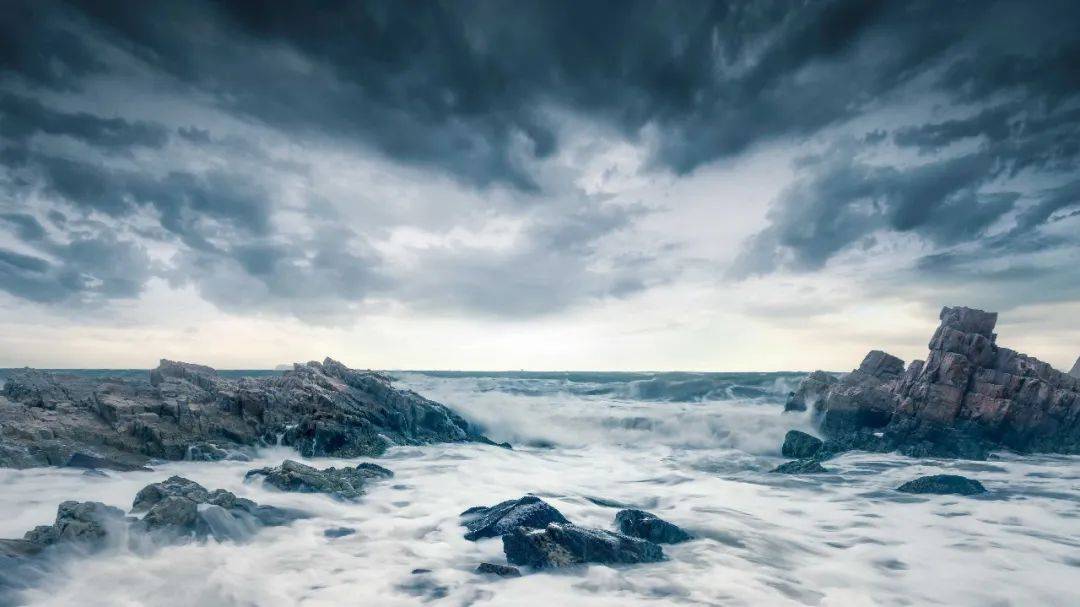 胸怀是被委屈撑大的