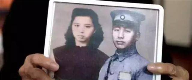 钟崇鑫的灵位被亲人带去了台湾,张淑英叫来自己的子女,说出了当年的