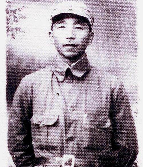 伙夫和他要烟文艺兵把他当马夫其实他是个大人物!