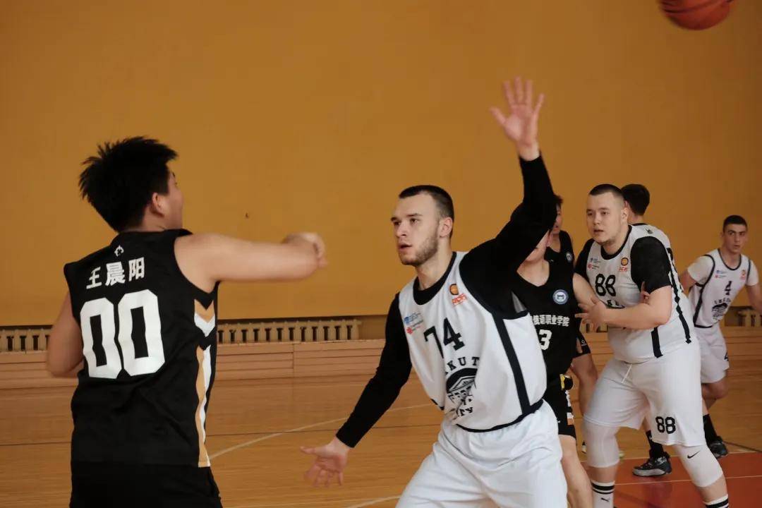 俄罗斯"贝加尔湖杯"5x5国际篮球赛,满洲里俄语职业学院出征