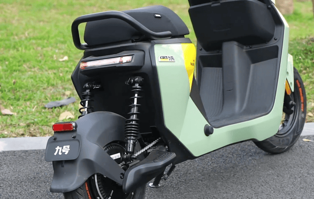 露营骑行电动车推荐?九号电动车f2z 110体验,110km长续航满足你